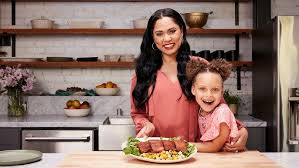 Steph and Ayesha Curry with their kids