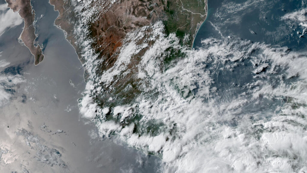 Hurricane Erick Heading Towards Mexico